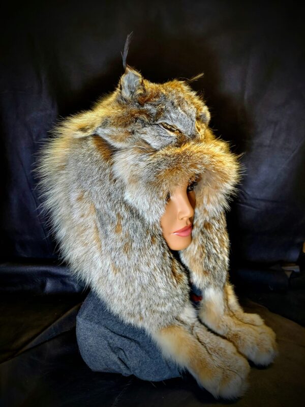 Alaskan Lynx Mountain Man Hat With Face - Image 2
